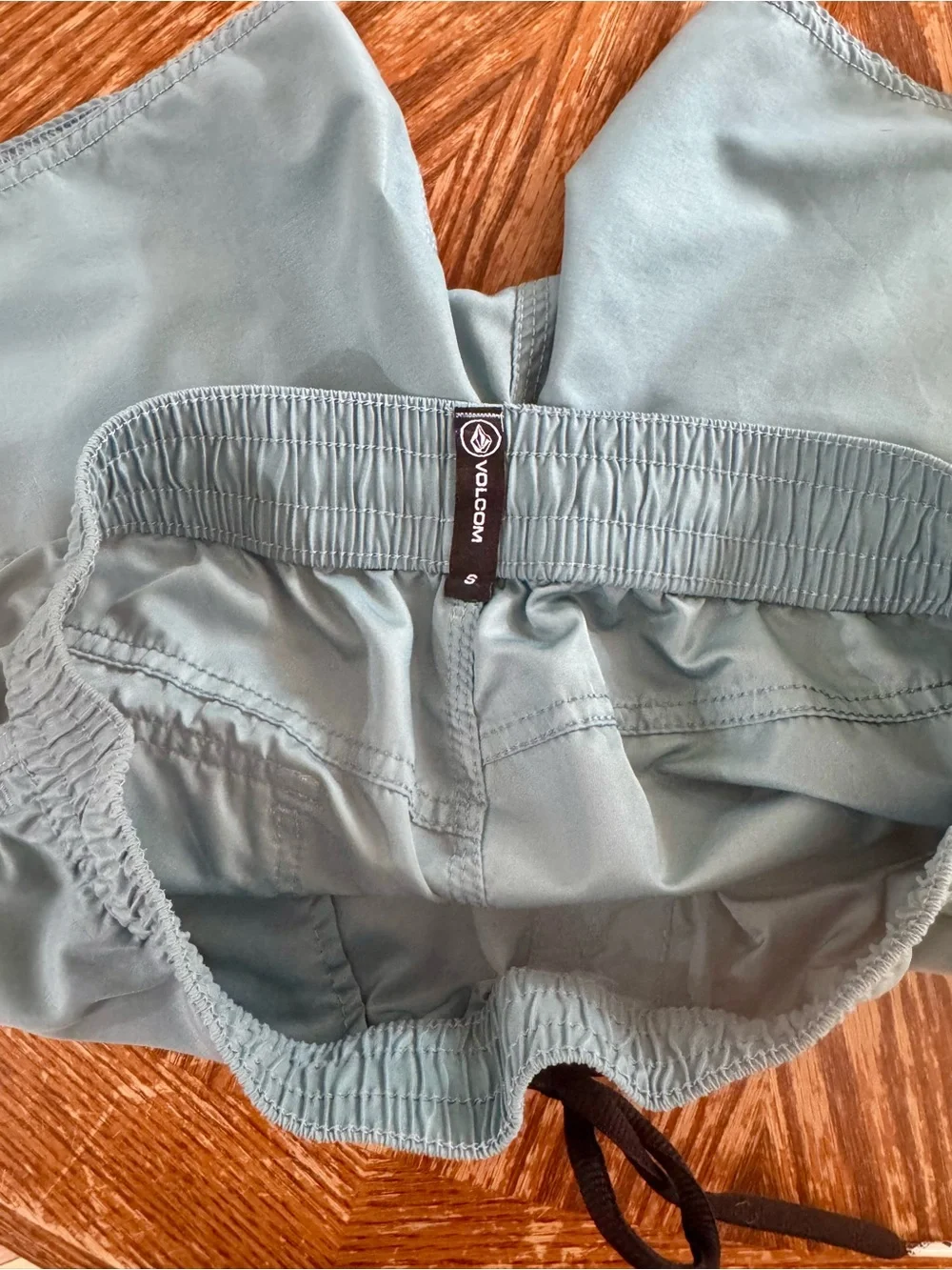 Men’s Volcom Swim Trunks Size S